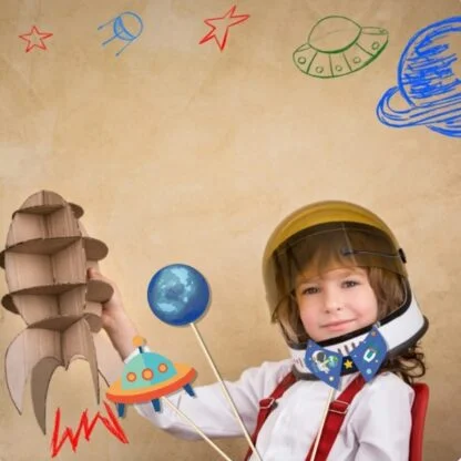 25pcs Space Themed Photo Booth Props - Image 5